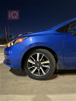 نيسان فيرسا